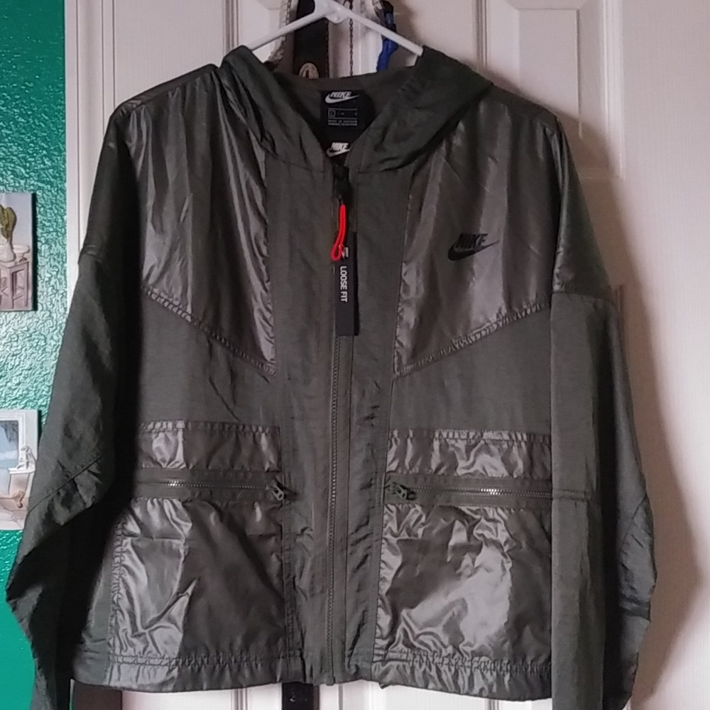 Jacket - Picture 2 of 3